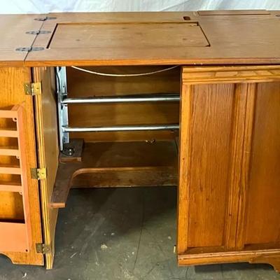 Wooden Sewing Machine Cabinet 