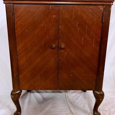 Sewing Machine Cabinet With Storage