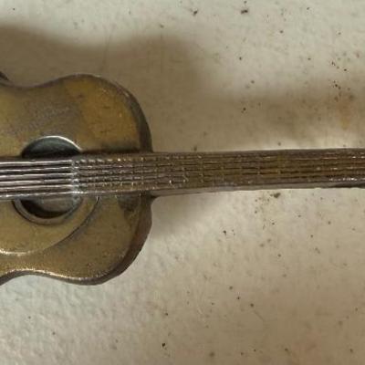 Sale Photo Thumbnail #303