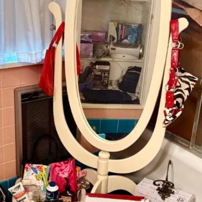 Sale Photo Thumbnail #220