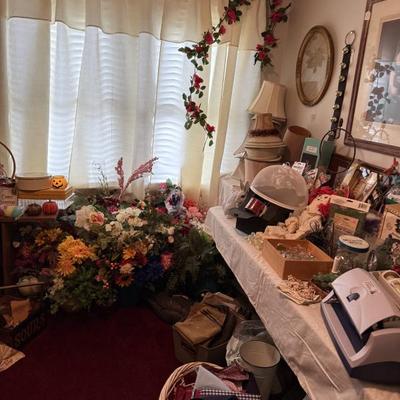 Sale Photo Thumbnail #249