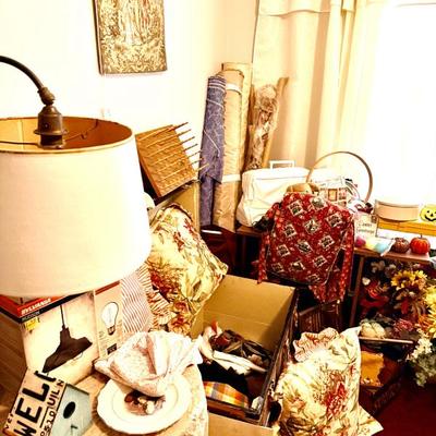 Sale Photo Thumbnail #252