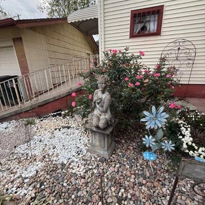 Sale Photo Thumbnail #398