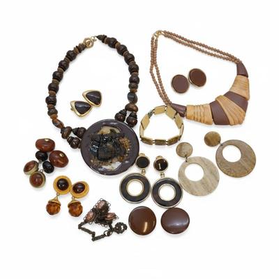 Sale Photo Thumbnail #66