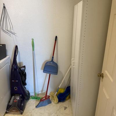 Sale Photo Thumbnail #46