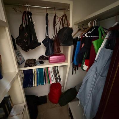 Sale Photo Thumbnail #44