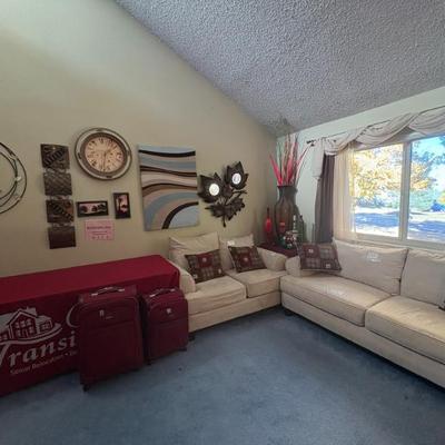 Sale Photo Thumbnail #98