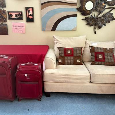 Sale Photo Thumbnail #100