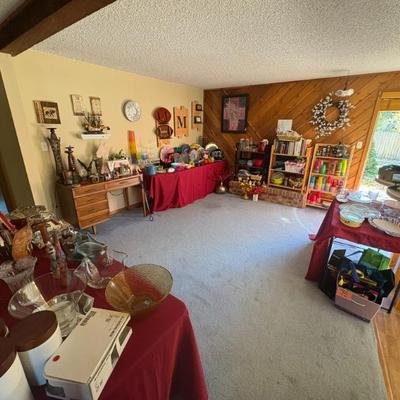 Sale Photo Thumbnail #82