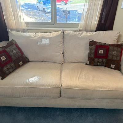 Sale Photo Thumbnail #101