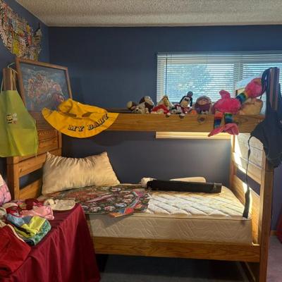 Sale Photo Thumbnail #16