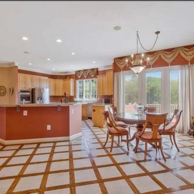 Sale Photo Thumbnail #10