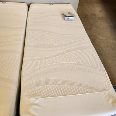 Sale Photo Thumbnail #27