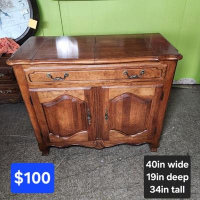 Sale Photo Thumbnail #11