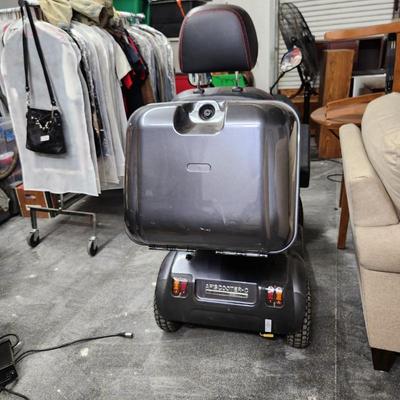 Sale Photo Thumbnail #54