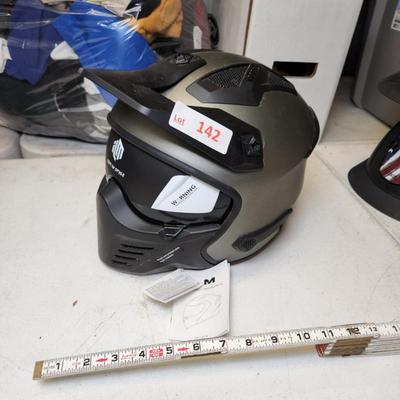 Sale Photo Thumbnail #357