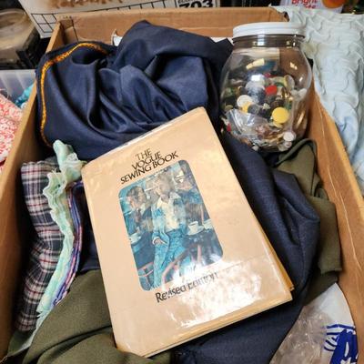 Sale Photo Thumbnail #677