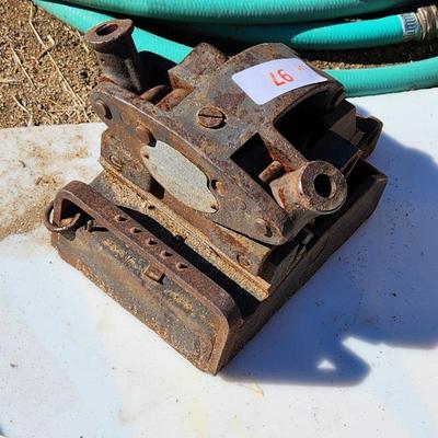 Sale Photo Thumbnail #237