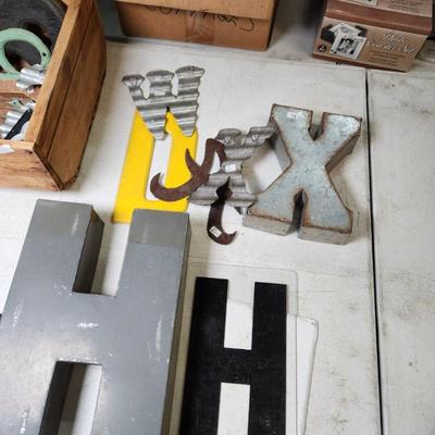 Sale Photo Thumbnail #538