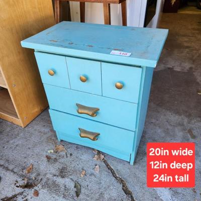 Sale Photo Thumbnail #262