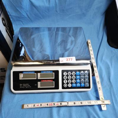 Sale Photo Thumbnail #723