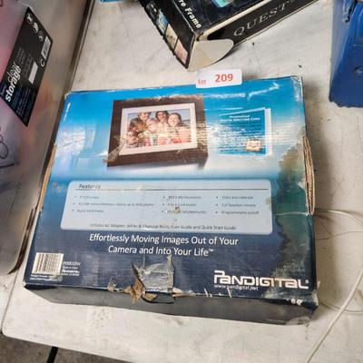 Sale Photo Thumbnail #514