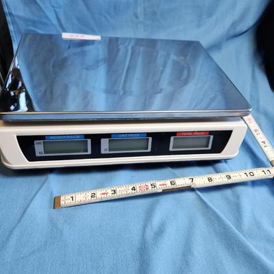 Sale Photo Thumbnail #725