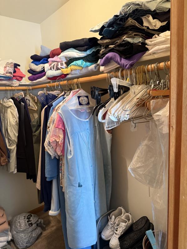 Sale Photo Thumbnail #38