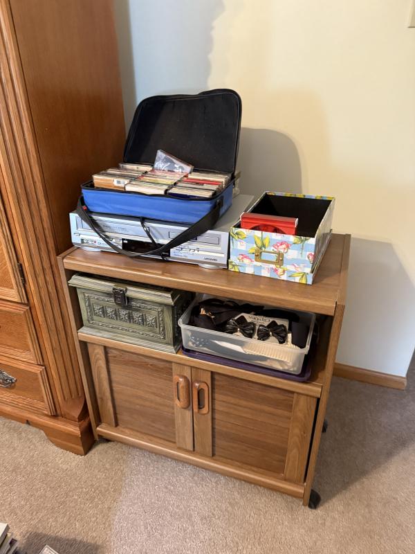 Sale Photo Thumbnail #44