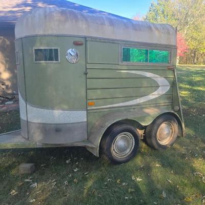 Horse trailer