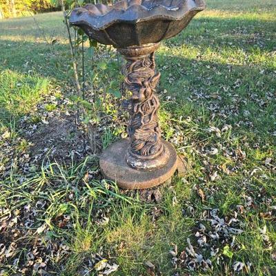 Vintage Bird Bath 