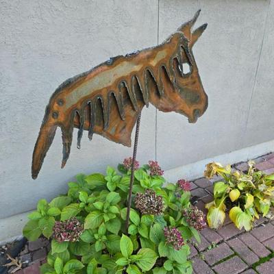 Yard Art Horse Scuplture 