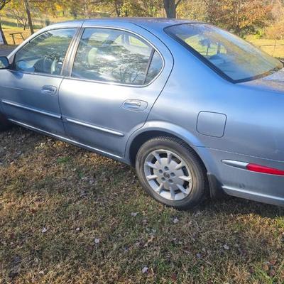 2000 Nissan Maxima 