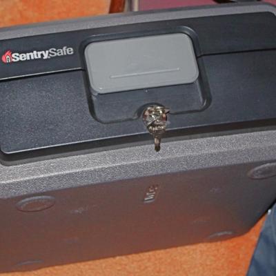 Sale Photo Thumbnail #376