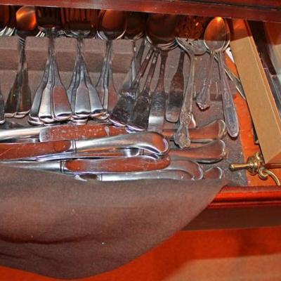 Sale Photo Thumbnail #128