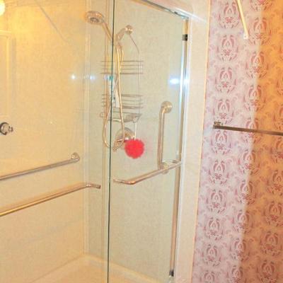 Sale Photo Thumbnail #27