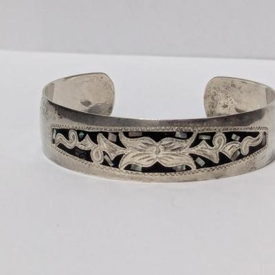 Sale Photo Thumbnail #566