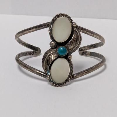 Sale Photo Thumbnail #568