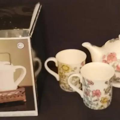 Certified International Valencia Mug Set & Vintage India Wildflower Teapot Collection