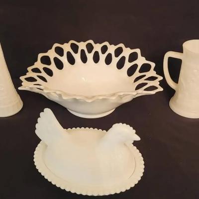 Vintage 1950s Milk Glass Collection