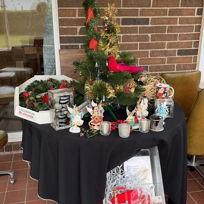 Festive Christmas Décor Collection Featuring Tree, Angels, and Mr. Christmas Wreath
