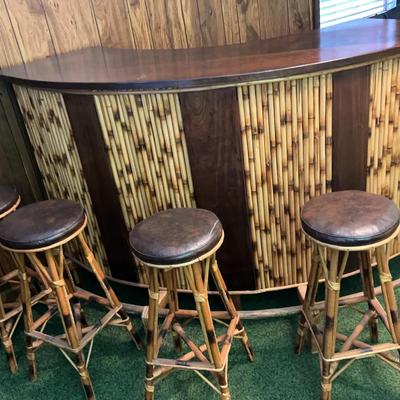 Bamboo Bar with Four Matching Barstools