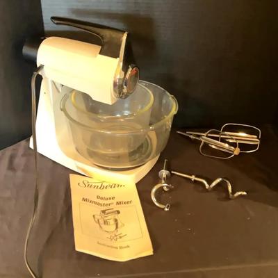 Sunbeam Deluxe Mixmaster Mixer with Glass Bowls