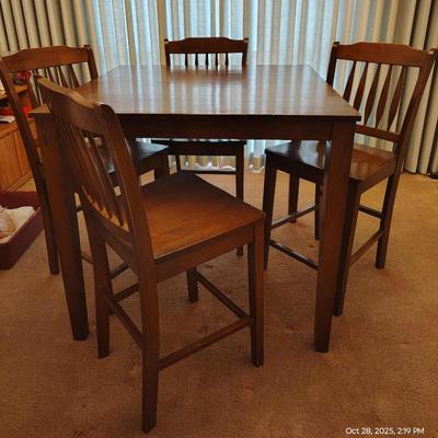 Sale Photo Thumbnail #4: High Top Table with 4 Chairs