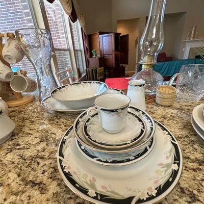 Sale Photo Thumbnail #142