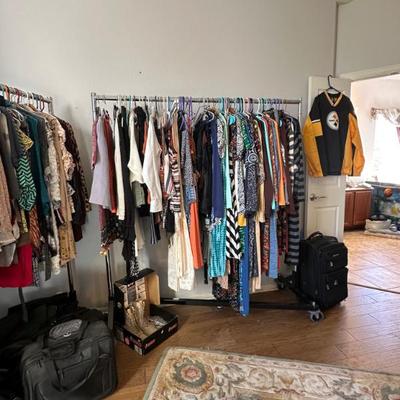 Sale Photo Thumbnail #246