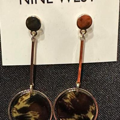 Sale Photo Thumbnail #17