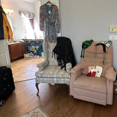 Sale Photo Thumbnail #245