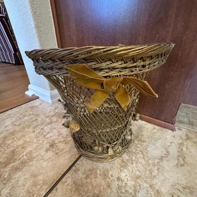 Sale Photo Thumbnail #198