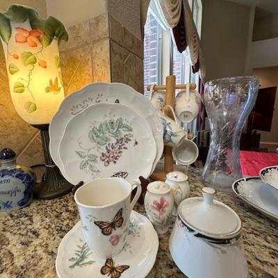 Sale Photo Thumbnail #137